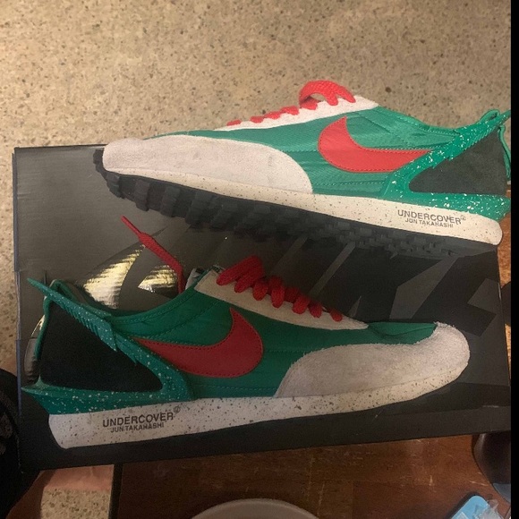 Undercover x Wmns Daybreak ‘Lucky Green’ - Picture 2 of 7